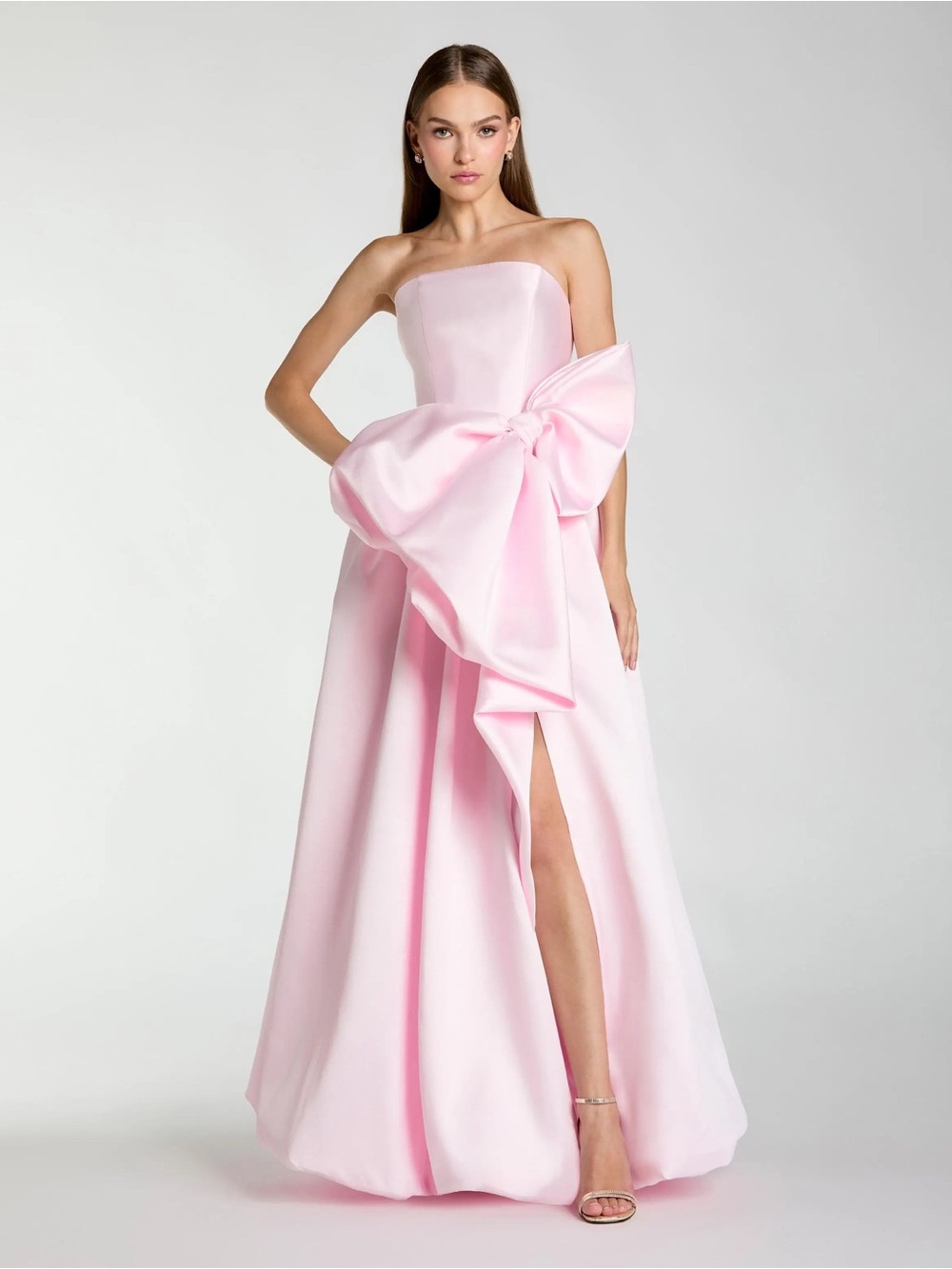 IEENA FOR MAC DUGGAL Light Pink Mikado Strapless Bubble Hem Ball Gown Bow Sz: 2
